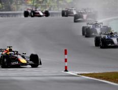 IM体育下载-索伯车队翻盘红牛车队，诺里斯统治全场的简单介绍