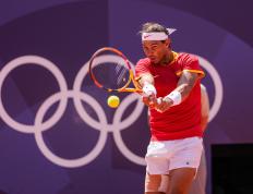 IM体育社区互动入口-西班牙网球队险胜美国网球队，纳达尔完成帽子戏法的简单介绍