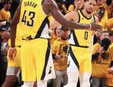 IM体育-包含热火险胜掘金，西亚卡姆状态火热的词条