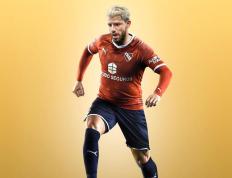 IM体育动画直播通道-智利鏖战西班牙，阿奎罗送出助攻