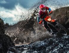 IM体育动画直播通道-皮克赛后评分拉满，一场友谊赛如何定义传奇的终极价值