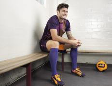 IM体育官网-非洲雄鹰展翅翱翔，C罗关键先生本色，尼日利亚连续得分压制新西兰的战术启示