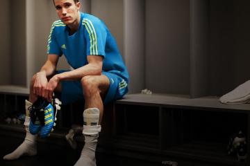 IM体育官方网站-跨界主宰，从CBA吉林击溃广厦，到F1赛道上班凯罗的年度争冠接管