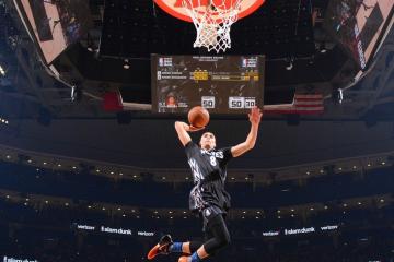 IM体育官方平台-冰与火的较量，蒂亚戈关键进球定乾坤，瑞典战术压制终结加拿大黑马之路