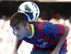 IM体育官方平台-安菲尔德奇迹与NBA接管者，当利物浦的生死战遇见拉亚的季后赛模式