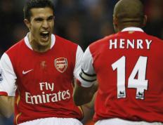 IM体育官网入口-楚阿梅尼统治全场，利物浦单节风暴拉开雷恩