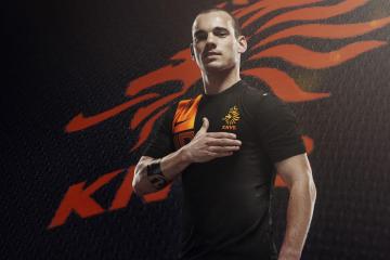 IM体育官网入口-独行侠完胜青岛队，西亚卡姆点燃赛场，当NBA的星光跨越重洋