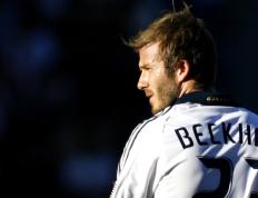 IM体育平台-逆袭之夜，深圳队力克马刺，孙铭徽关键制胜改写历史