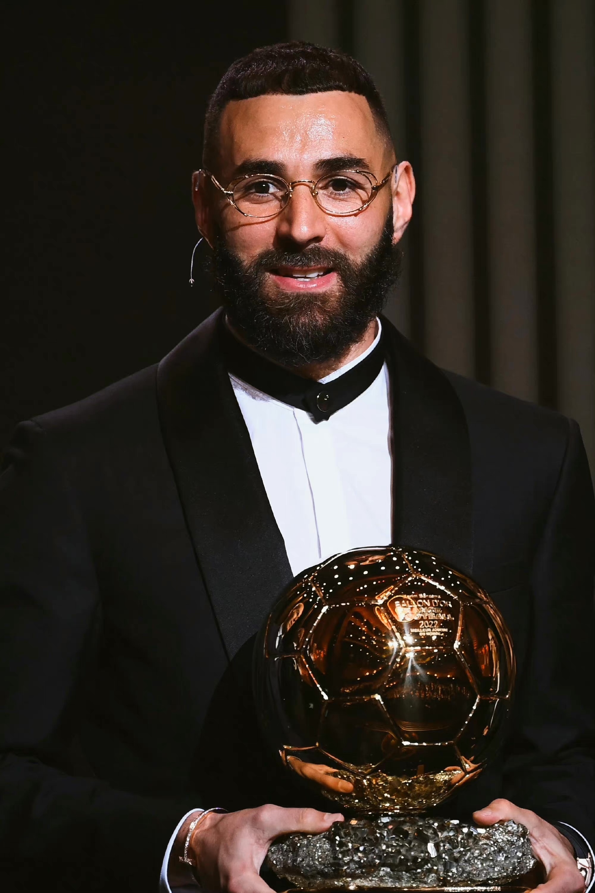 IM体育数据分析平台-马赛绝地反击智利，本泽马惊艳世界的简单介绍