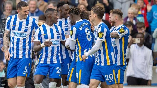 IM体育平台-包含利兹联客场战平布莱顿,保持中游位置的词条