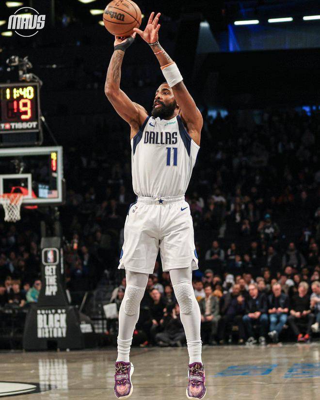 IM体育注册链接-独行侠客场逆转篮网,最后时刻逆袭