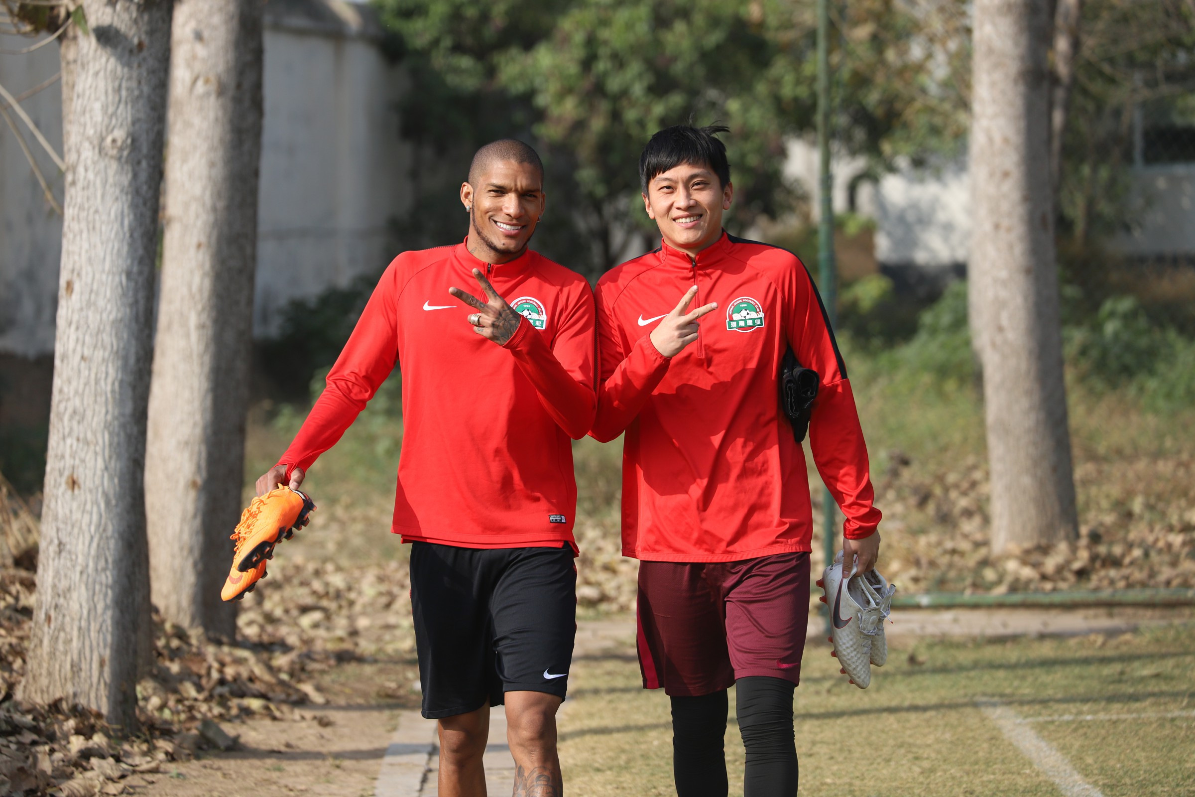 IM体育官方平台-福州队备战一战,全力冲刺