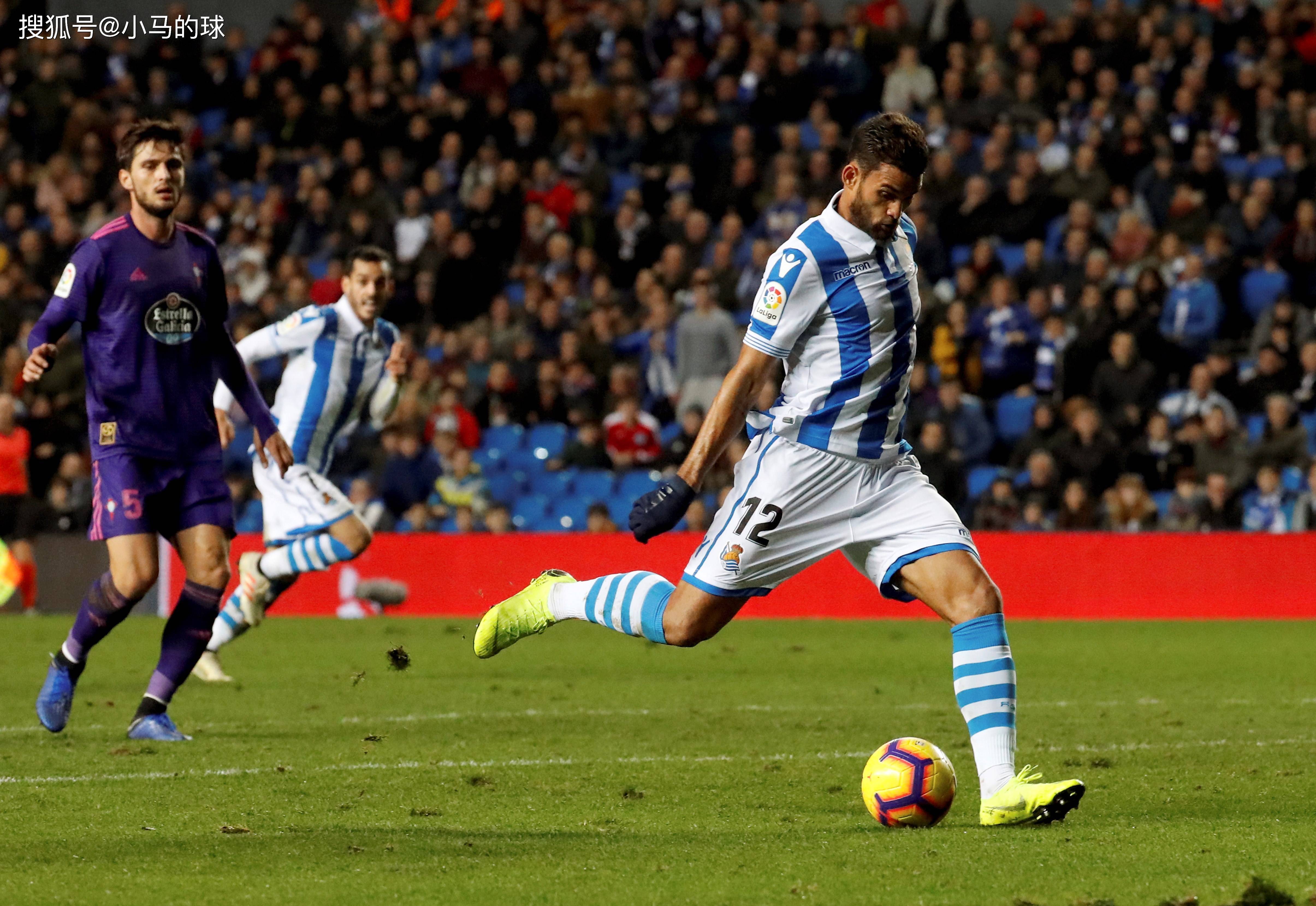 IM体育社区互动入口-塞维利亚客场遭遇困境,全队鼓舞