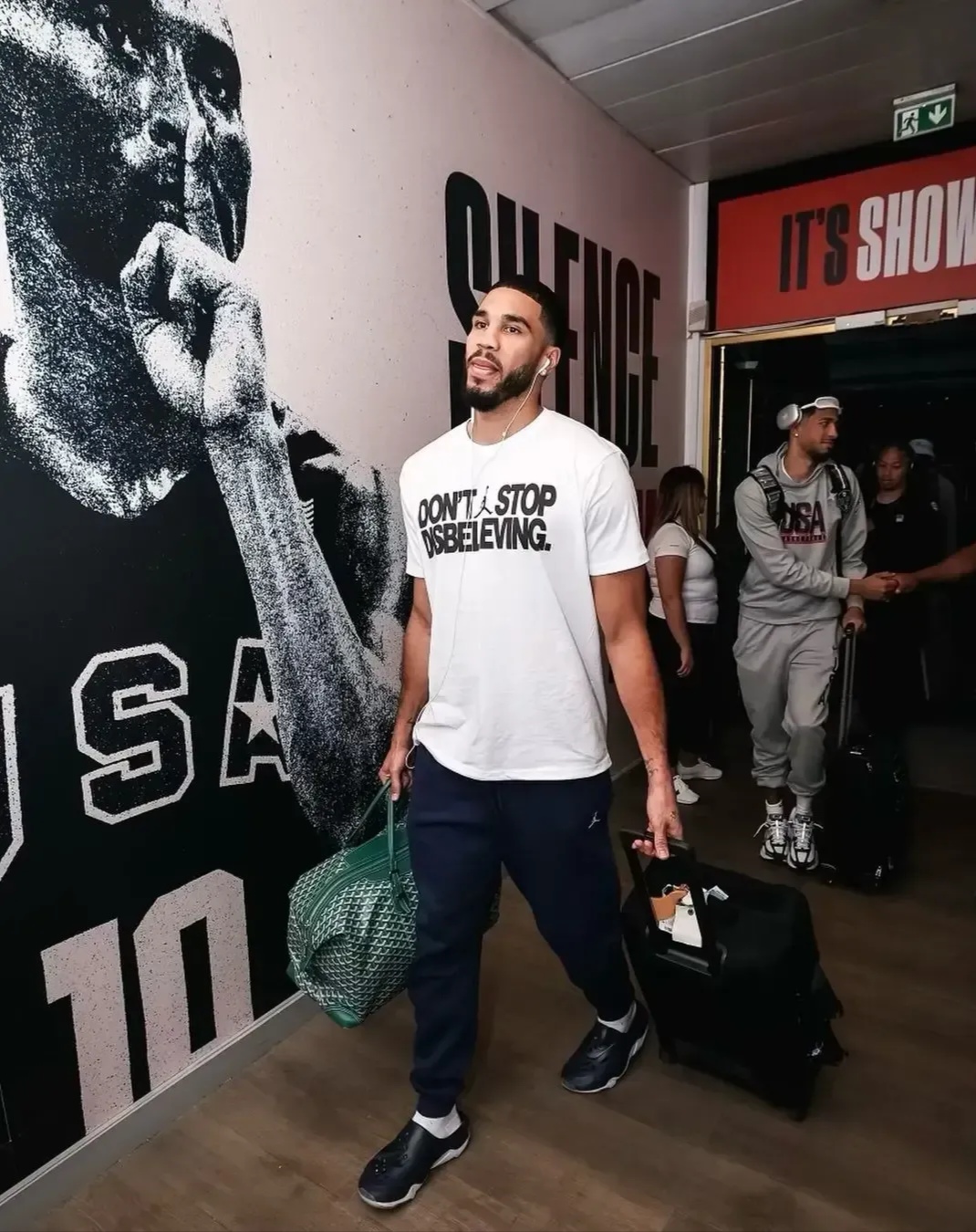 IM体育官方网-关于法国男篮强势公牛,塔图姆完成帽子戏法的信息